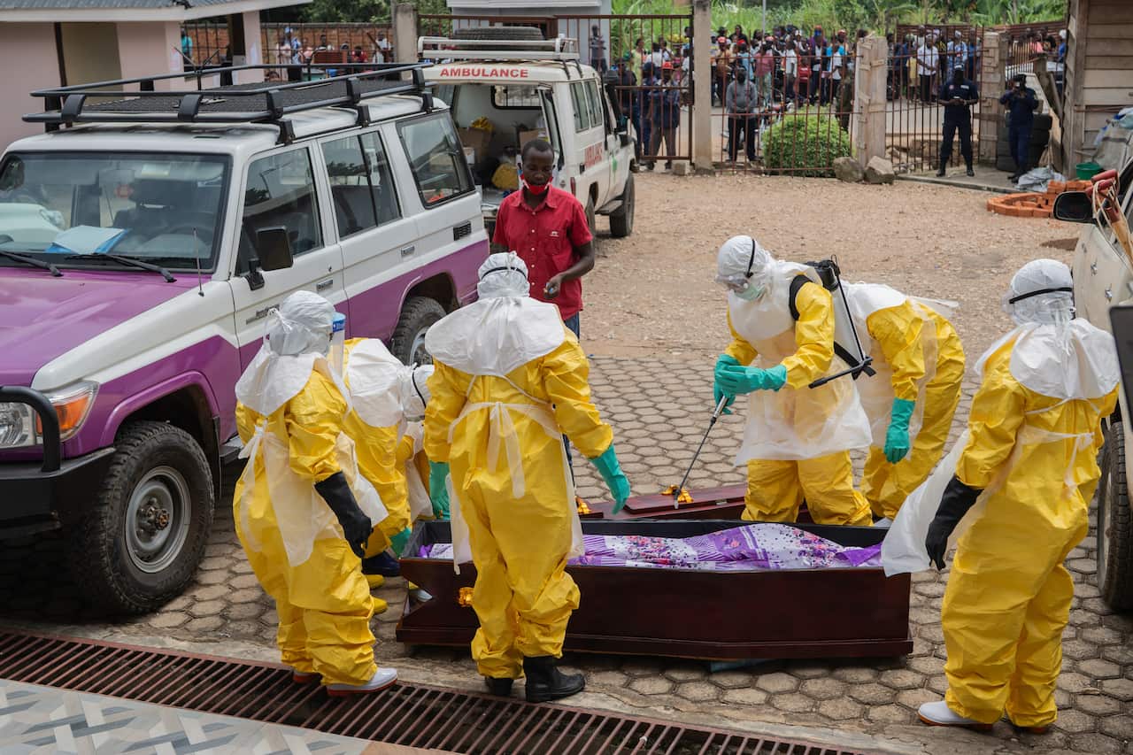 Deceased ebola patient prepared for burial at Bunia hospital under strict measures