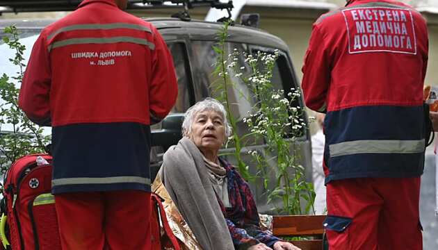 Four people were killed and 32 more, including a child, were injured in a Russian missile attack on Lviv, western Ukraine.jpg