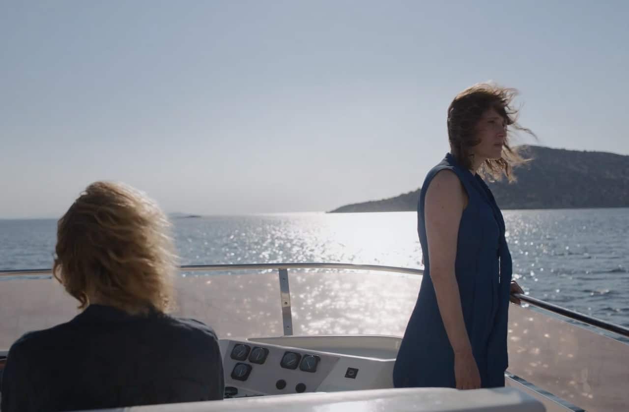 Aggeliki Papoulia (right) with Australian Hannah Sims