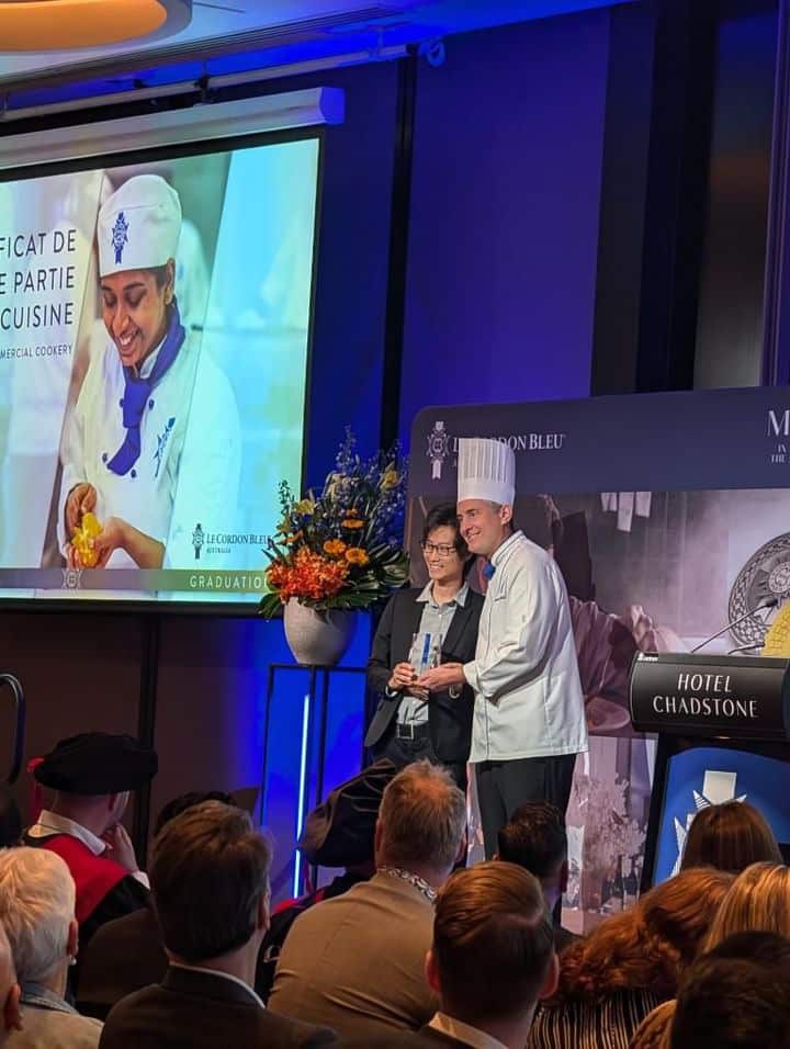Cloudy 獲藍帶頒發 Excellence in Culinary Arts 獎項並獲得 3000AUD 的獎學金。.JPG