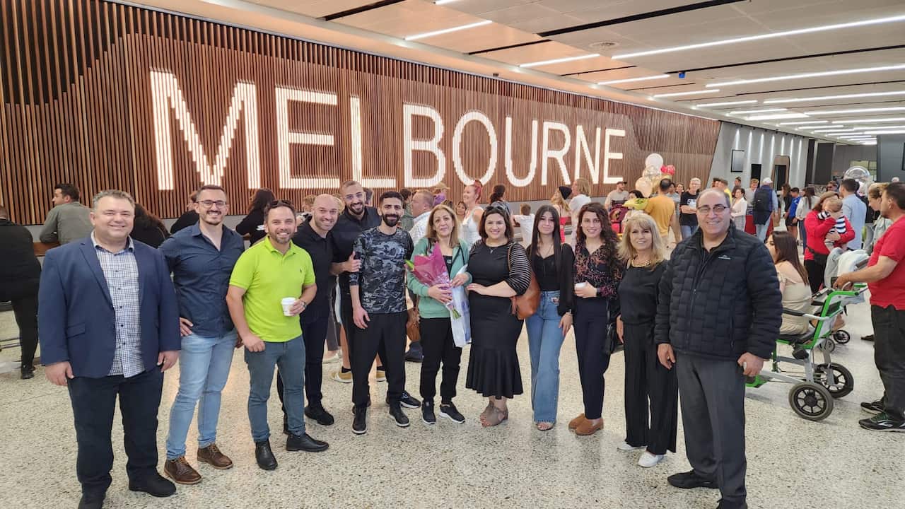 Iraqi Family arrival to Melbourne.jpg