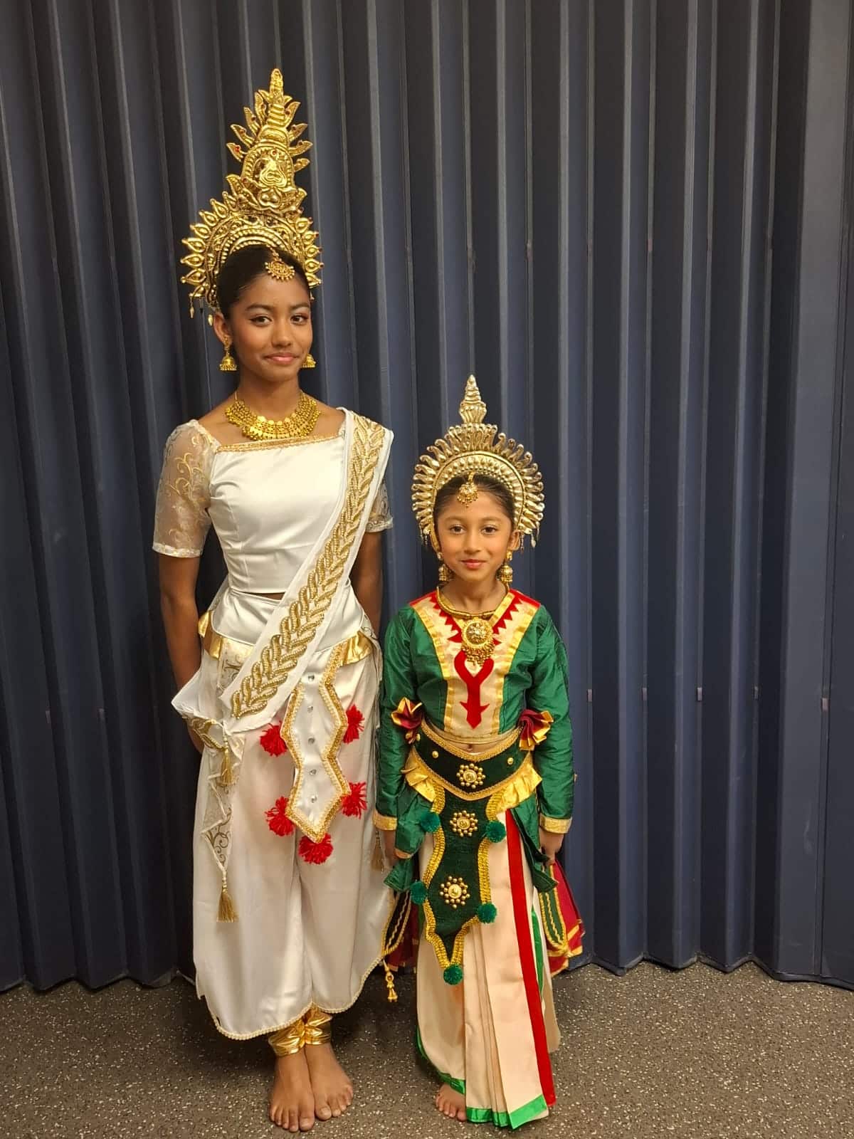 SBS Sinhala AsiDisi Adelaide Buddhima & Nethmi Polwatte.jpg