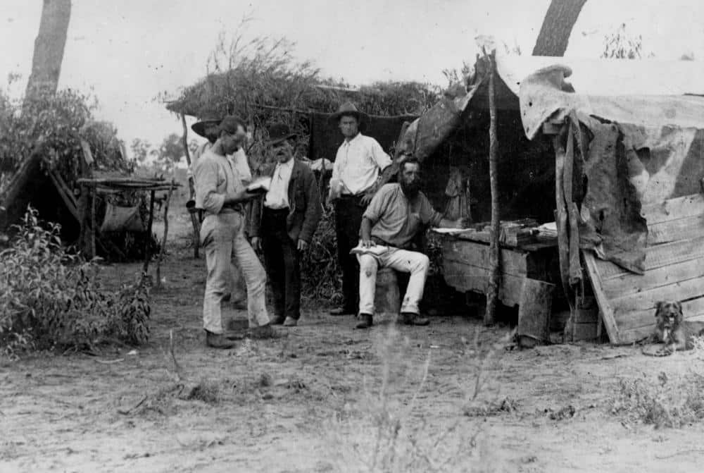 Strikers'_Library_at_Barcaldine_during_the_1891_Shearers'_Strike.jpg