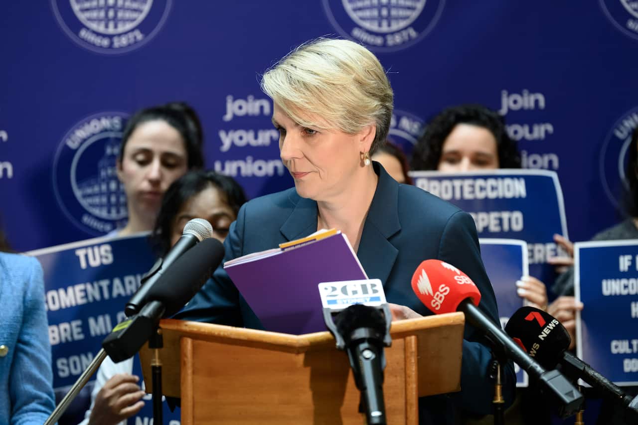 MIGRANT WOMEN WORKPLACE HARASSMENT