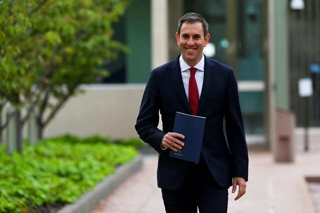 澳洲財長查默斯希望於本周內公布審查報告結果。