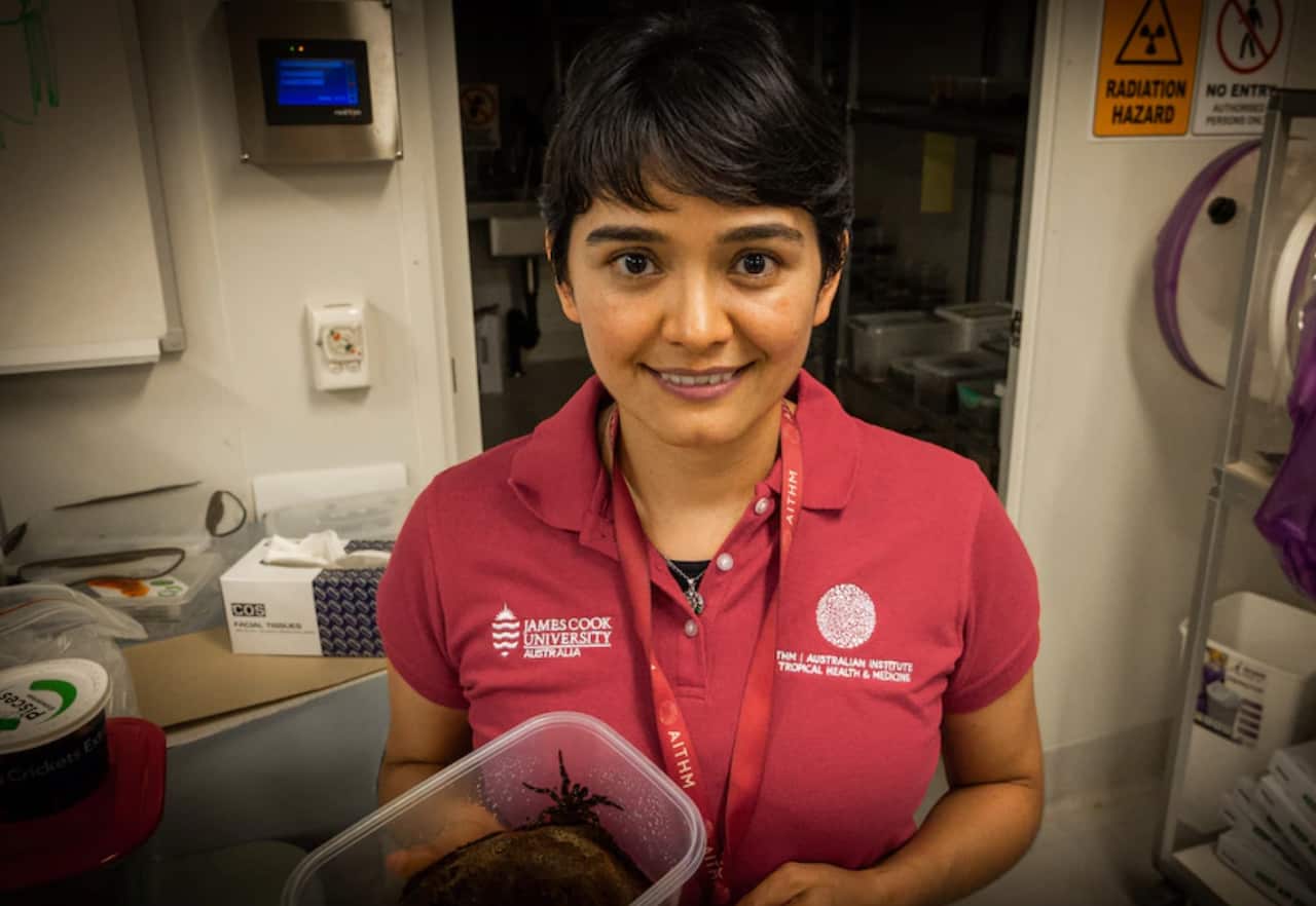 Dr. Linda Hernández Durán.png