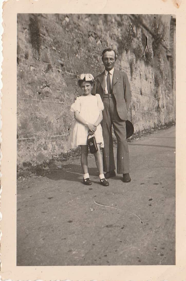Una vecchia foto della nonna Annalisa.