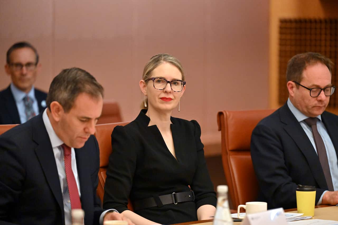 ECONOMIC REFORM ROUNDTABLE
