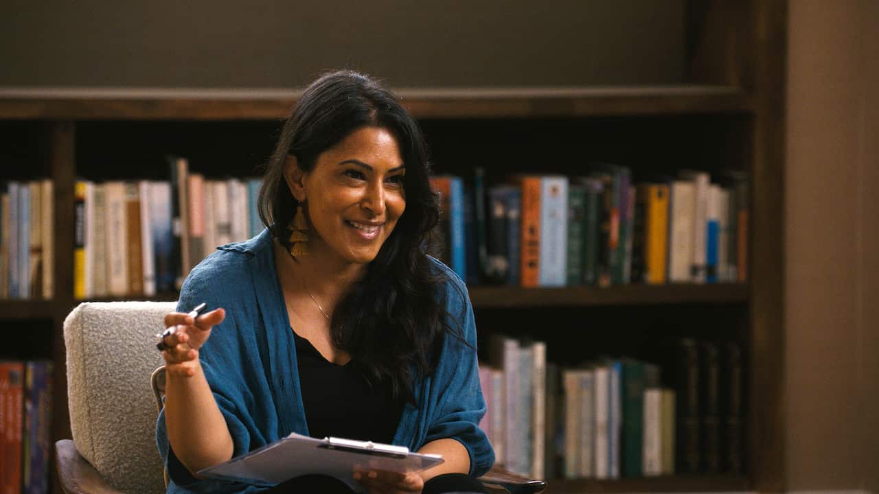 CT_101_Episode Stills_10.jpg