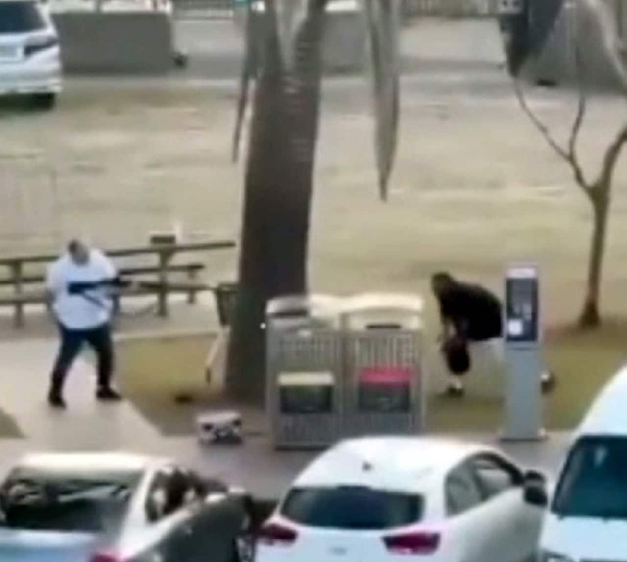 Sydney citizen hero disarms attacker during Bondi Beach shooting