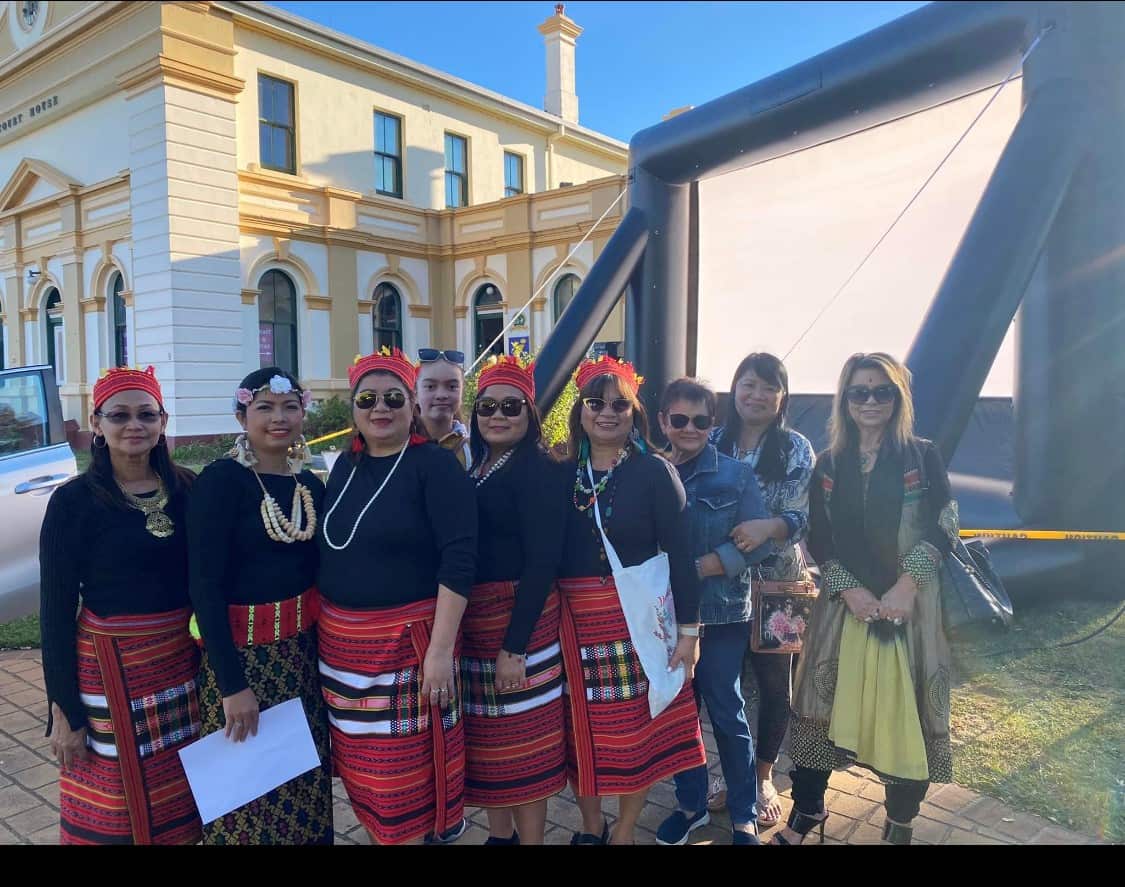 Josefina Johnson with kababayan.jpg