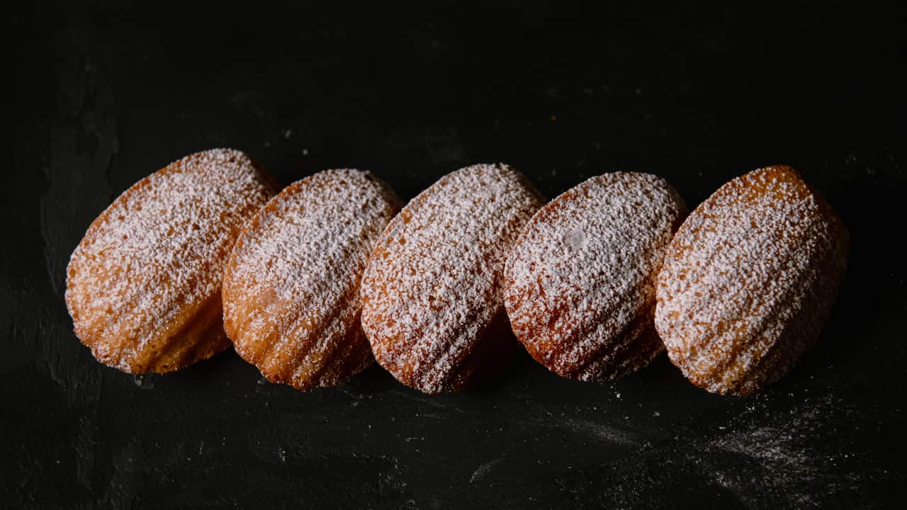 RX050-Recipe-Adam-Madeleines-CreditJiwonKim-TCUS5-6.jpg