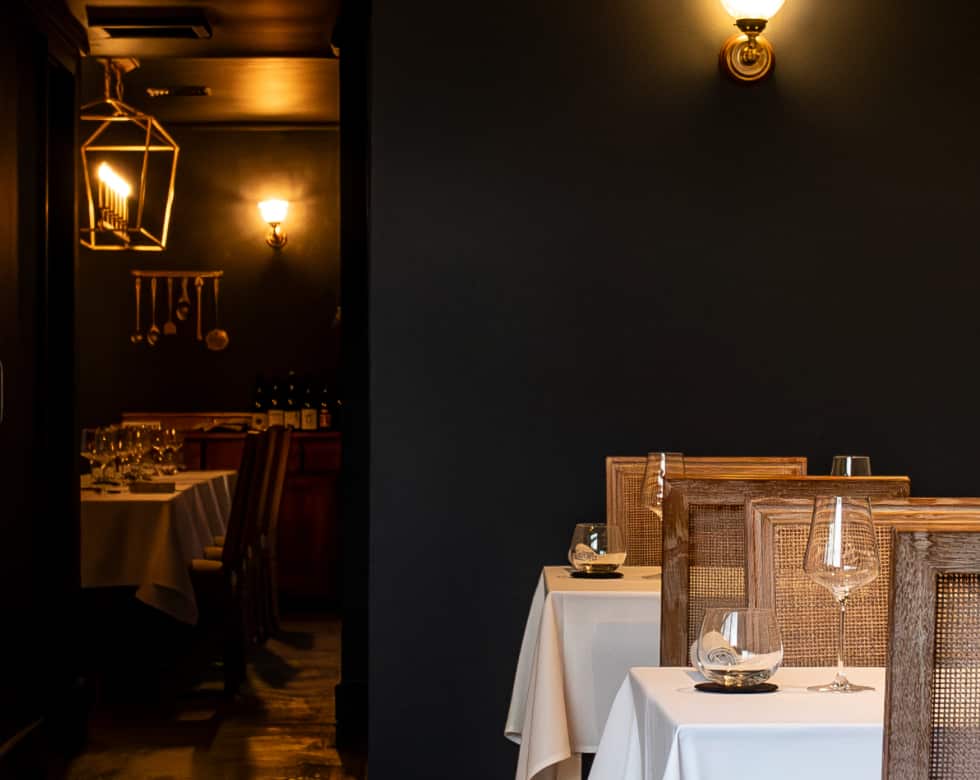 Enter Via Laundry.png