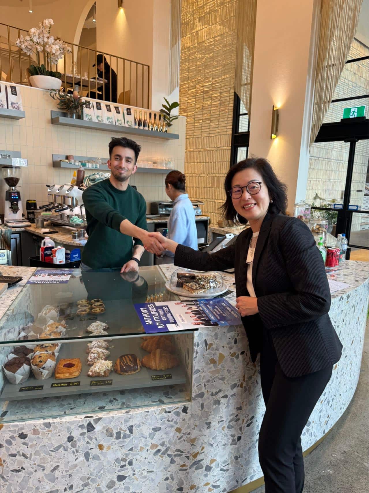 墨尔本市议员候选人Gladys Liu.JPG