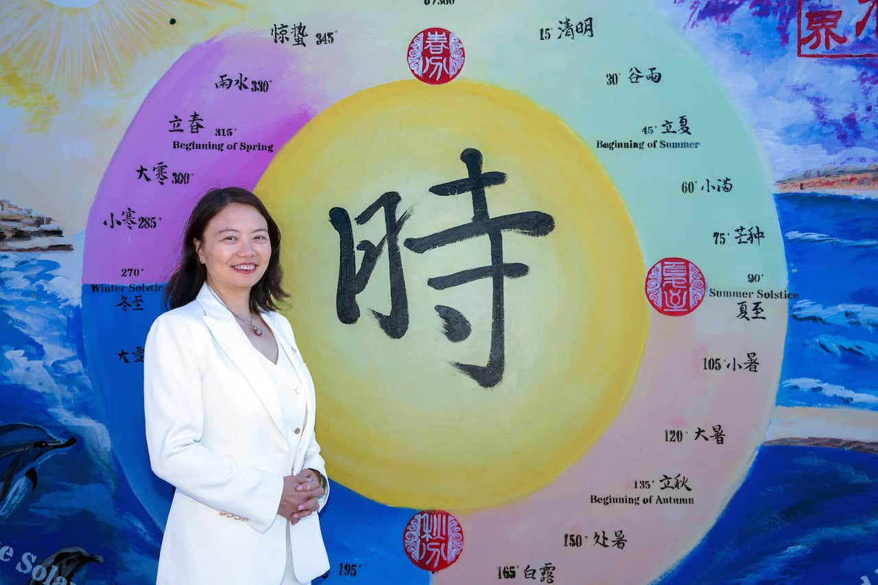 interdisciplinary contemporary artist Jingmin Ren.jpg