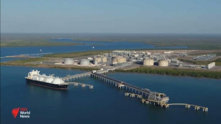 The federal government appears to be hardening its stance against community calls for a hike on taxes on gas exports.