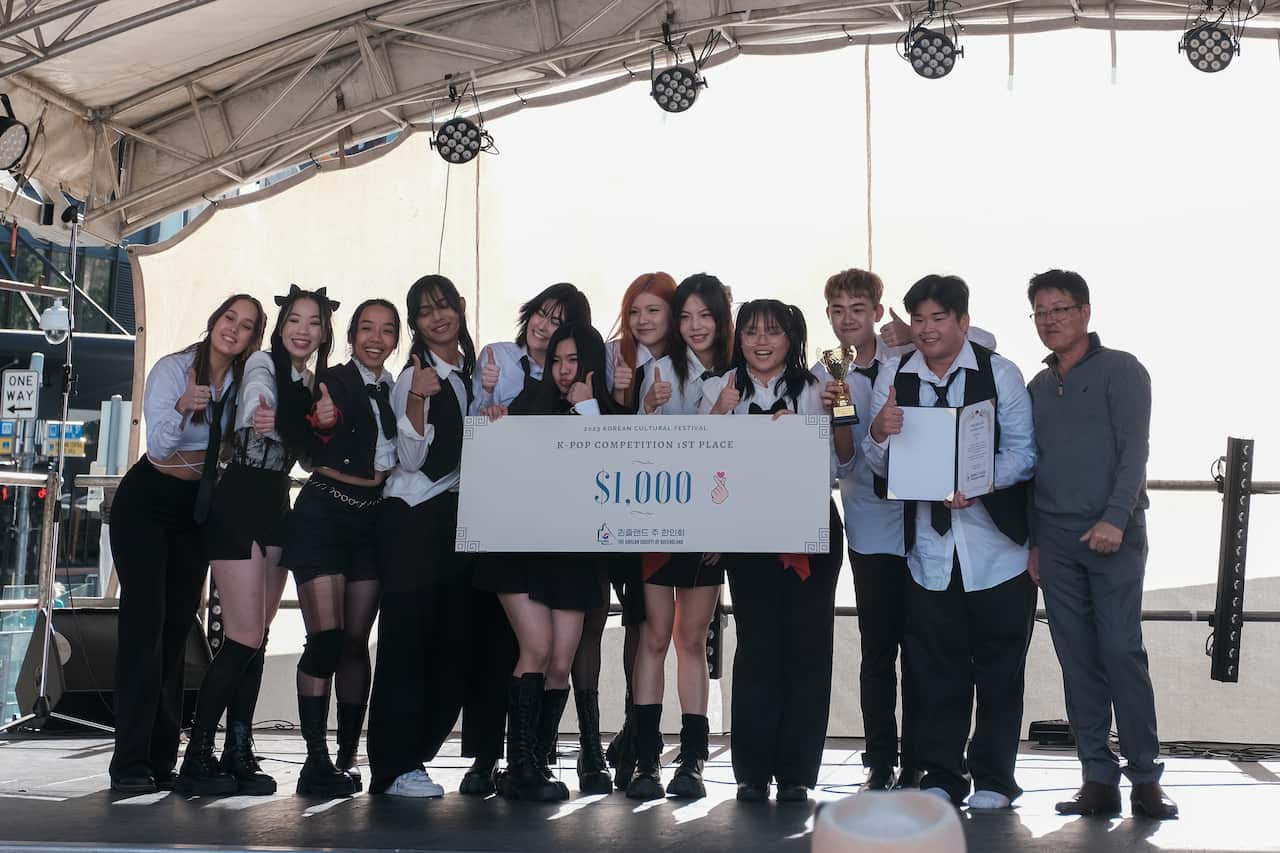 K pop 경연대회 1등.jpg