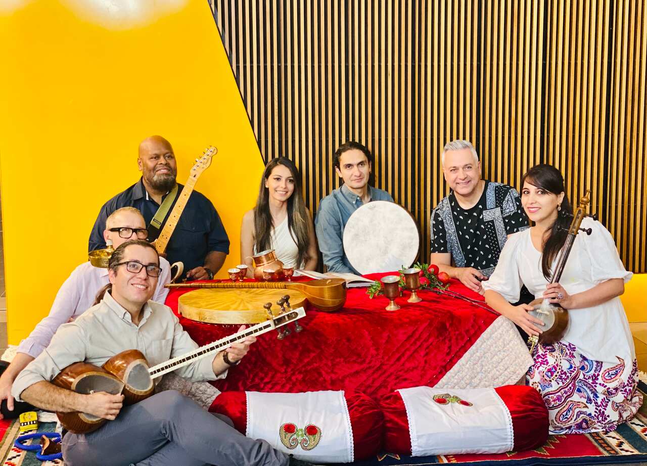 Avaye Rood Band
