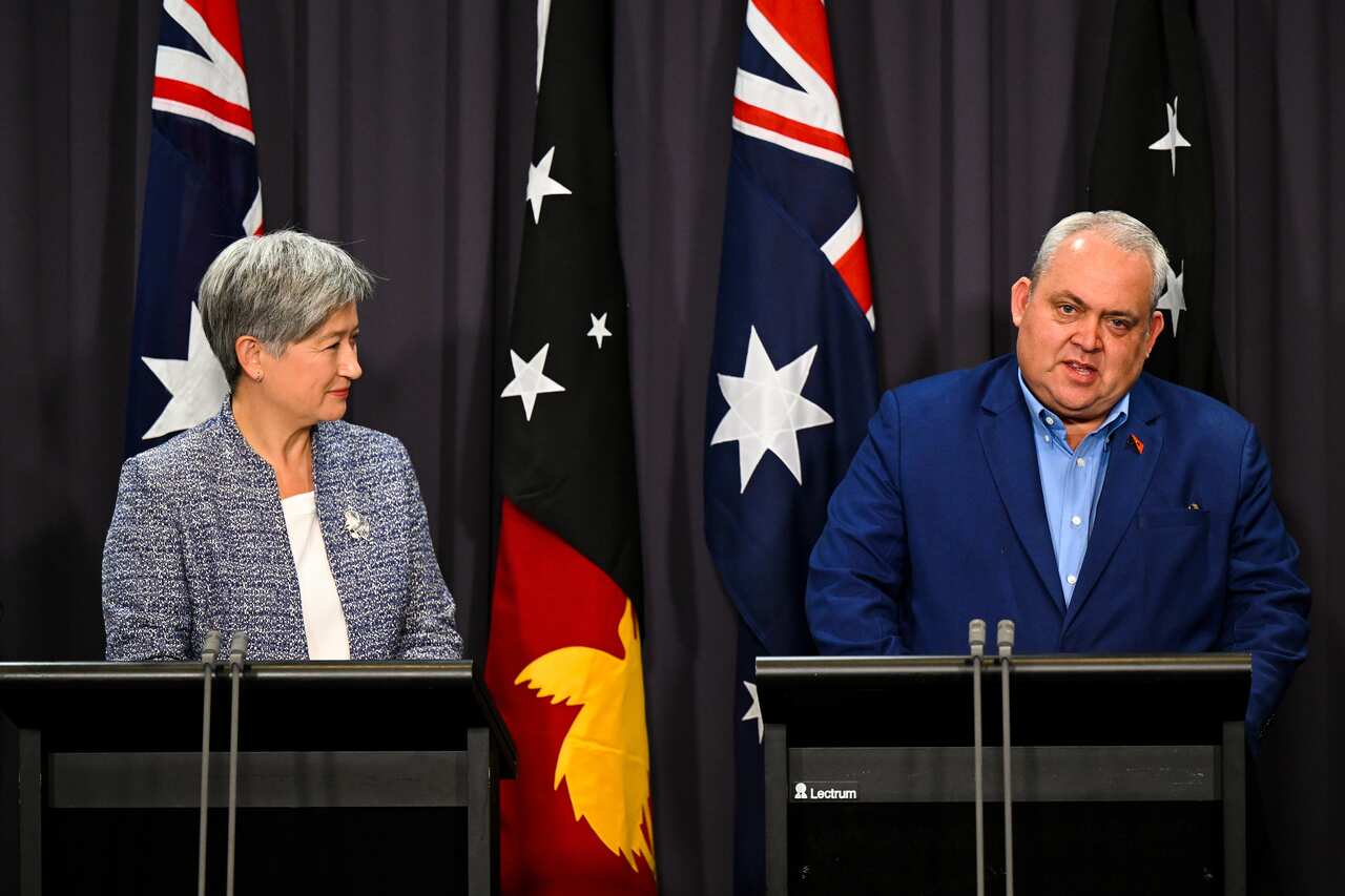 AUSTRALIA PAPUA NEW GUINEA MINISTERIAL FORUM