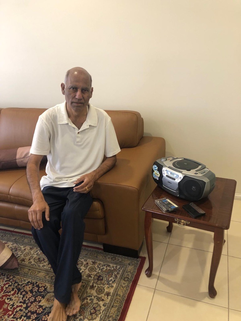 Sham Kumar with Radio.jfif