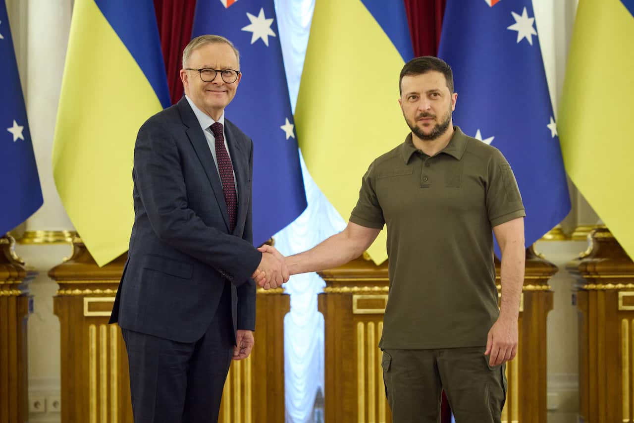 Prime Minister Anthony Albanese and Ukraine President Volodymyr Zelensky