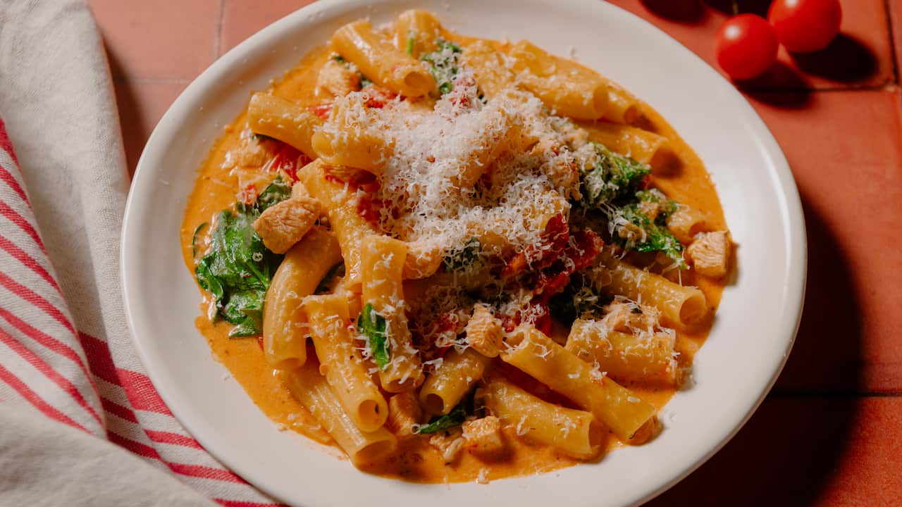 Tuscan chicken rigatoni