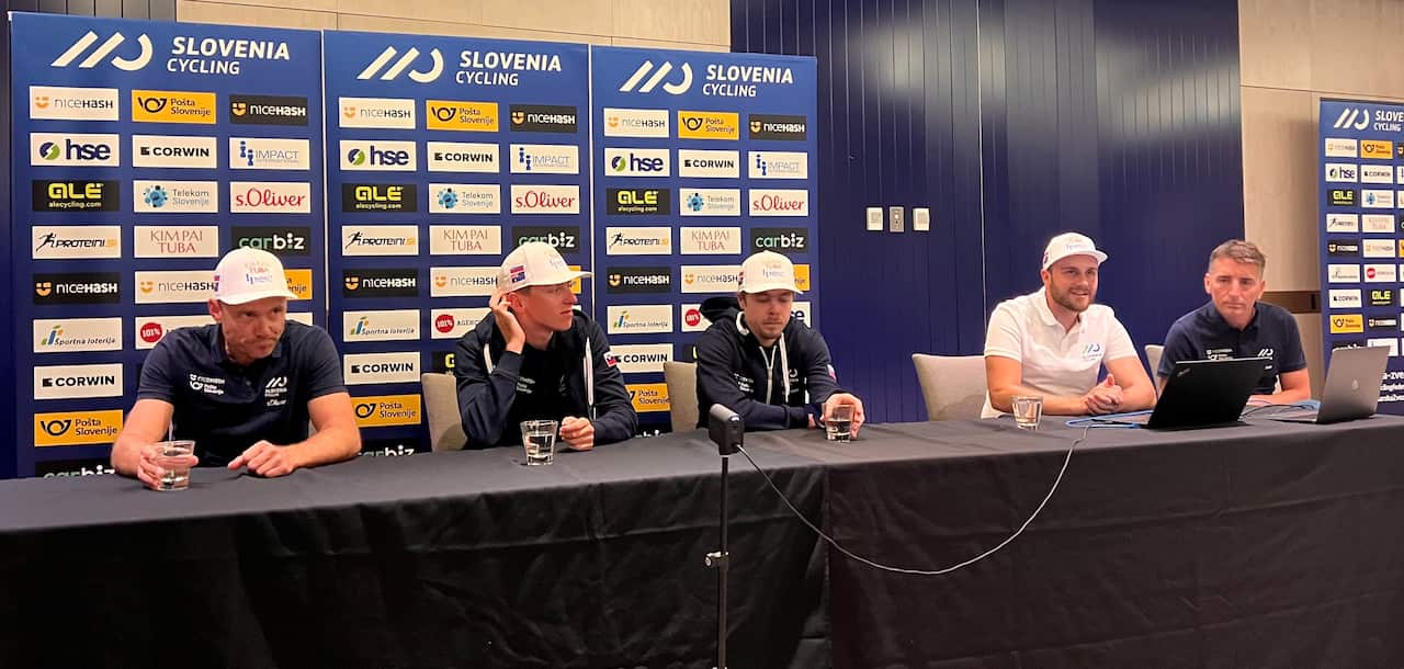 Press conf 22.09.jpeg