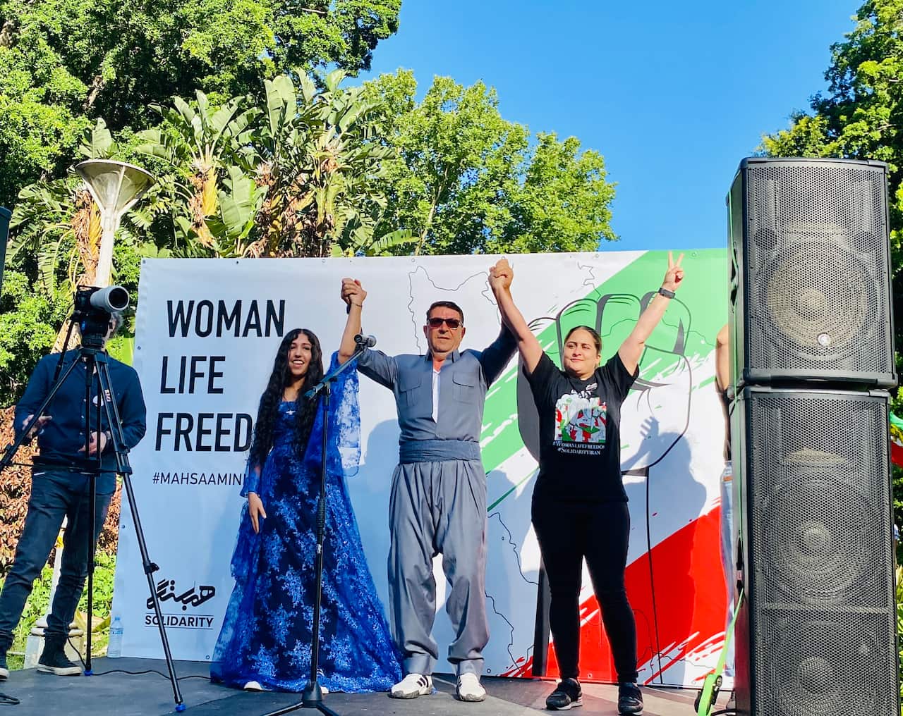 Kurdish activist, speaking at the protest in Sydney against Iranian regime and how the "victory" will look like