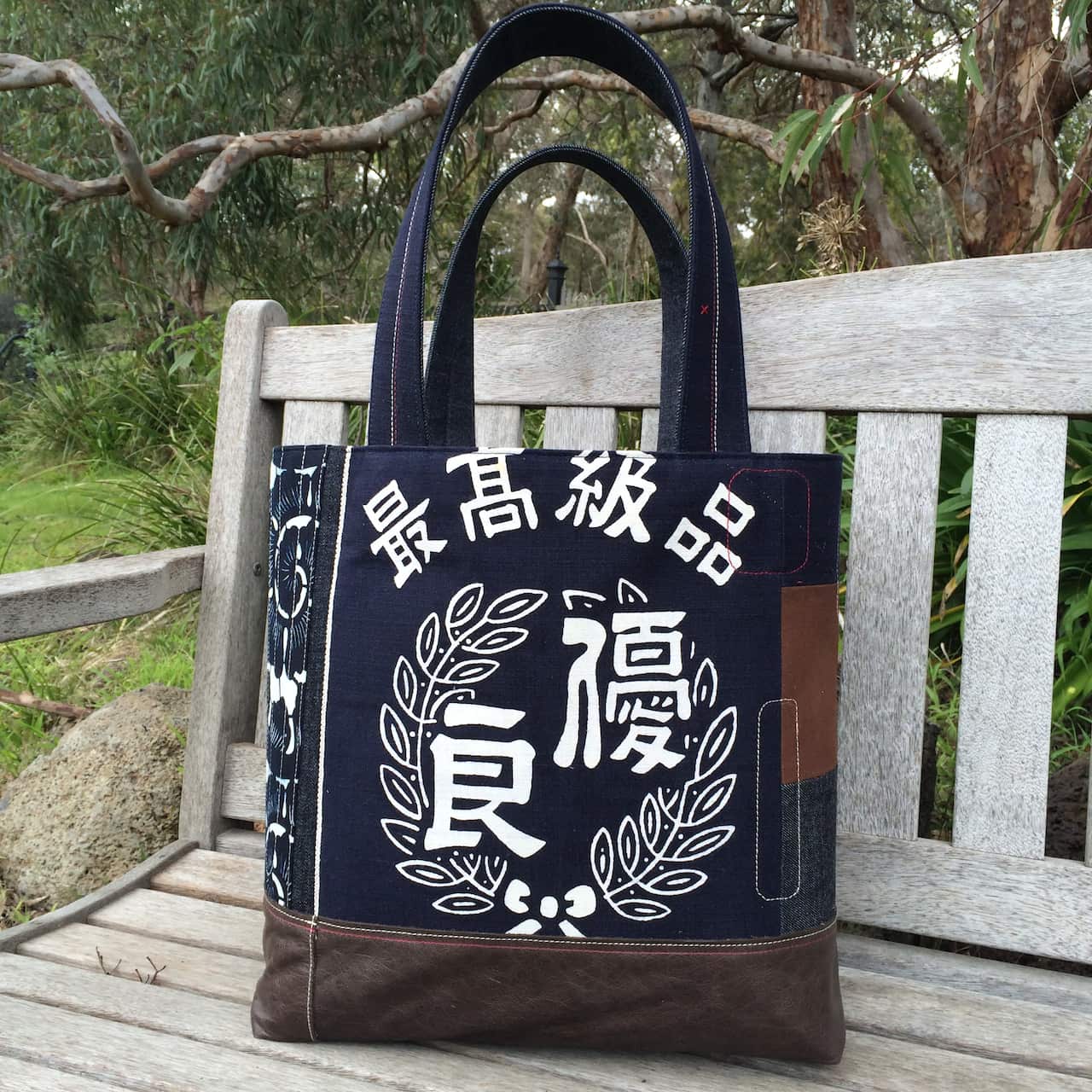 Apron Tote 2.JPG