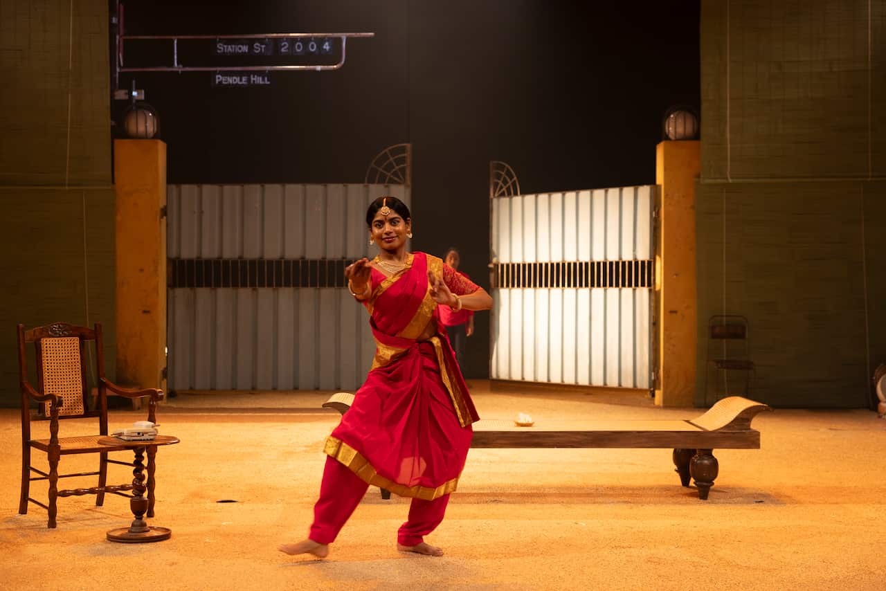 BelvoirC&C_photoPiaJohnson_120_Radhika Mudaliyar & Nadie Kammallaweera.jpg