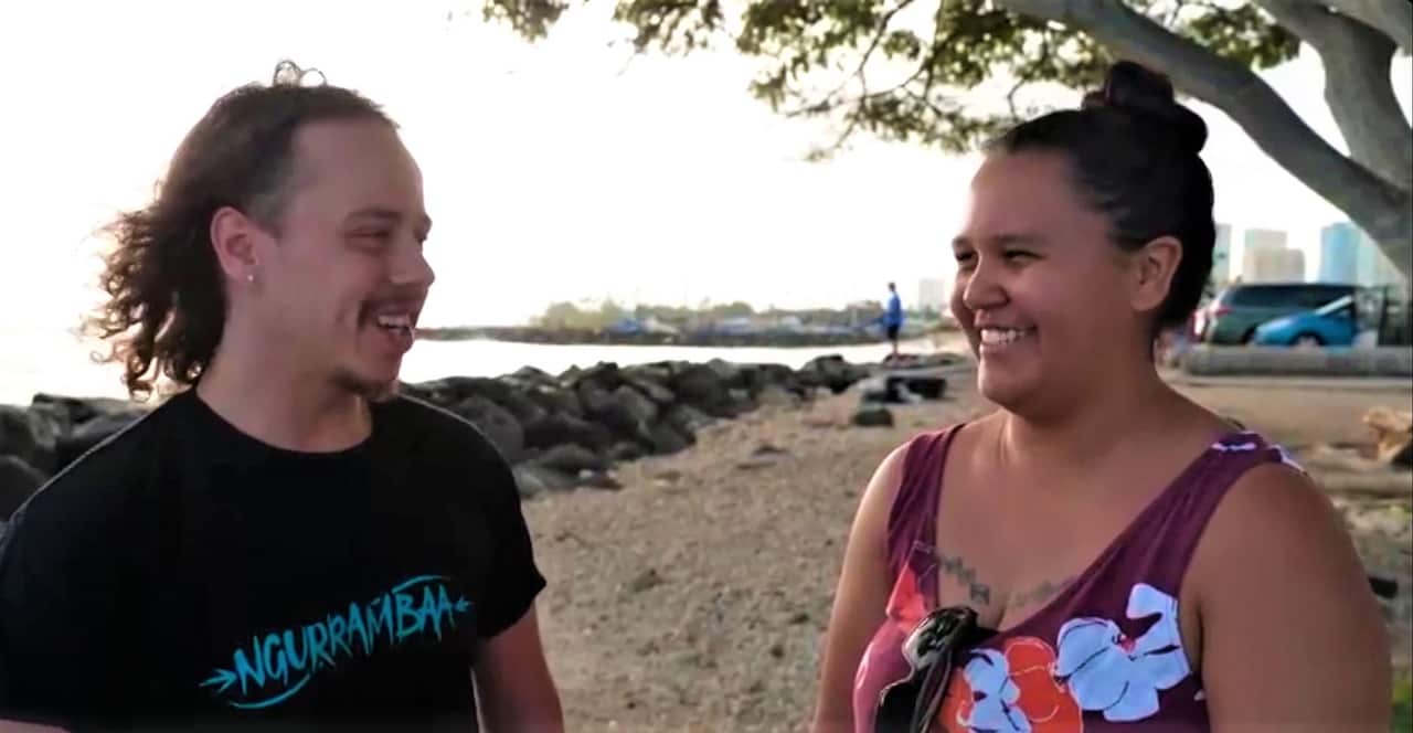 Chandler 'Cheeky' Connell with Makana Kāne Kuahiwinui chatting about their cultures