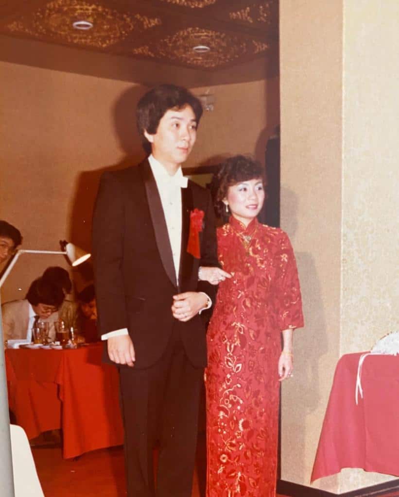 朱潘敏嘉與朱暑南當年在雪梨擺結婚酒。