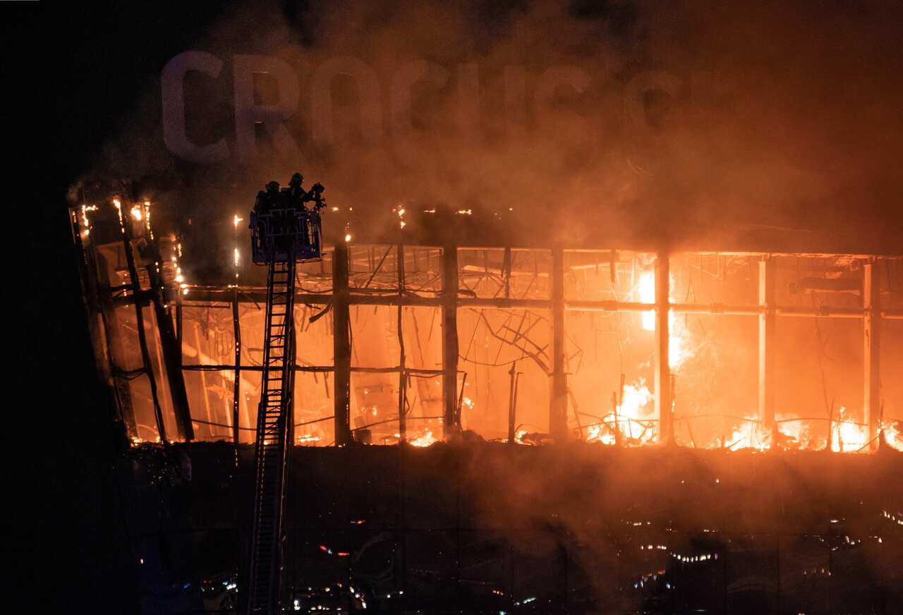 Terrorist attack in the Crocus City Hall concert hall during a concert of the Picnic group.