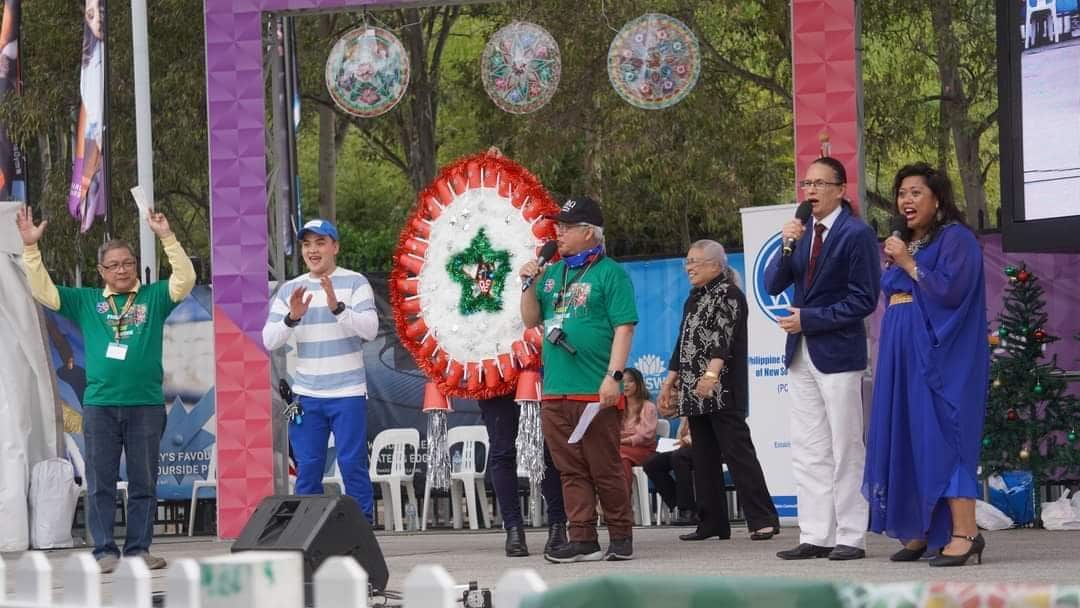 ery parol on stage.jpeg