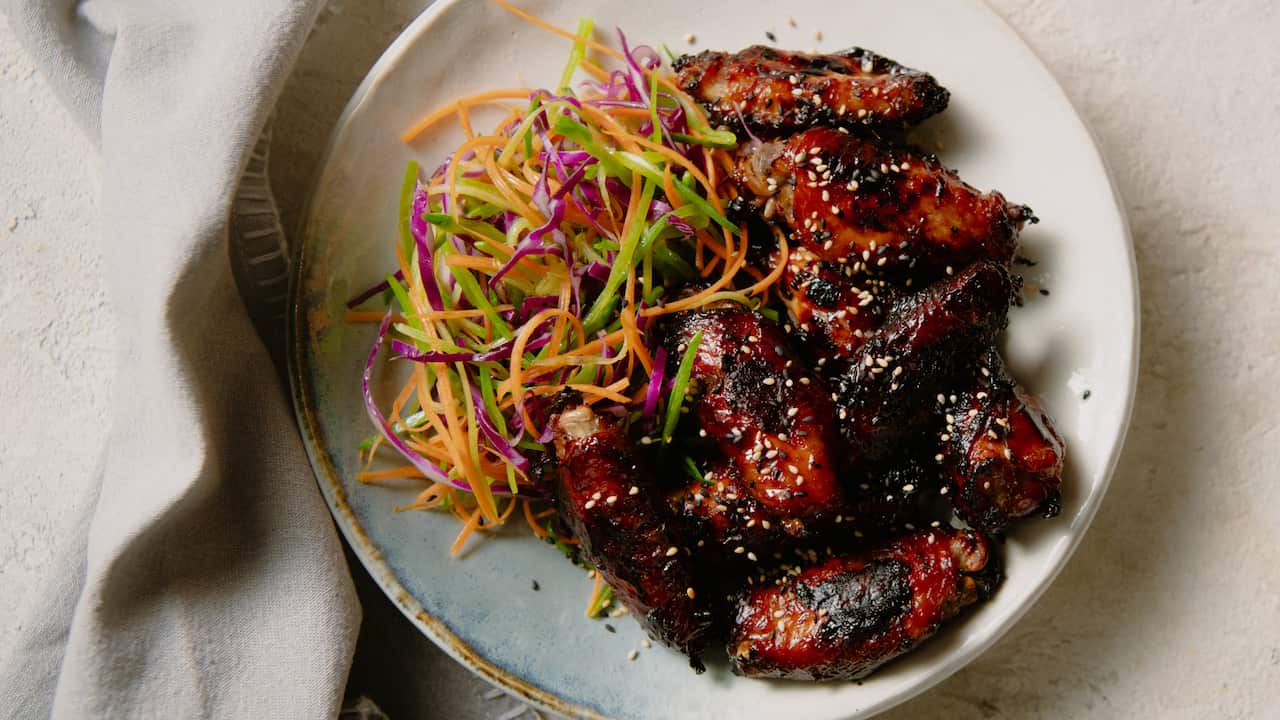 Sticky garlic soy chicken wings