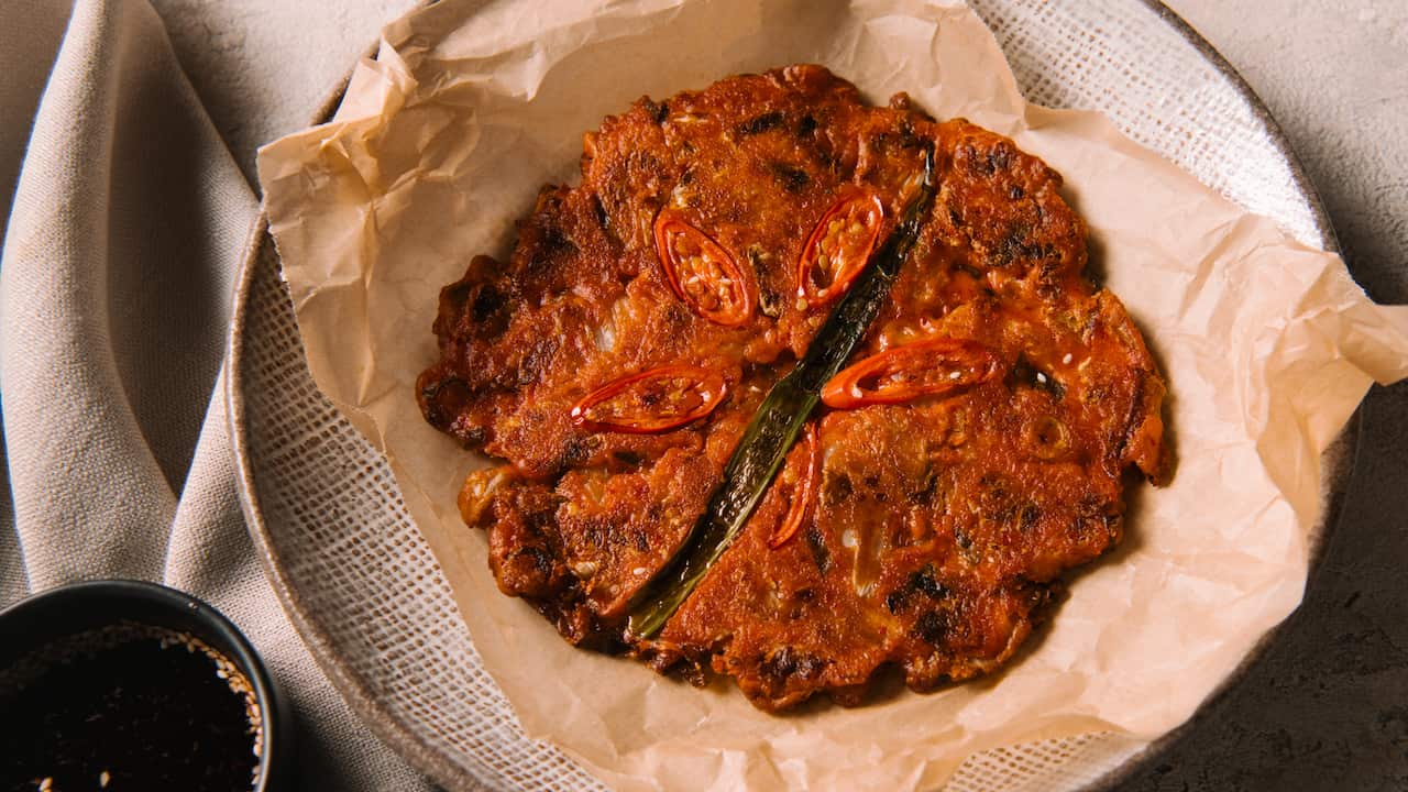 Crispy kimchi pancake