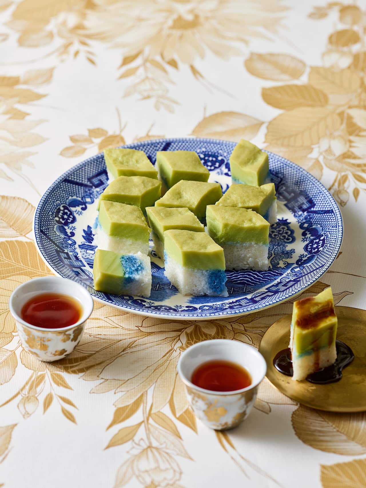 GLUTINOUS RICE WITH COCONUT CUSTARD p. 298.jpg