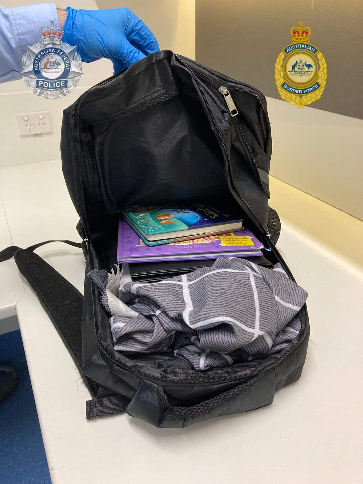 Man charged with importing drugs into Australia2.jpg