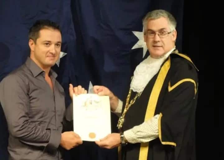 Sperti cittadinanza.jpg