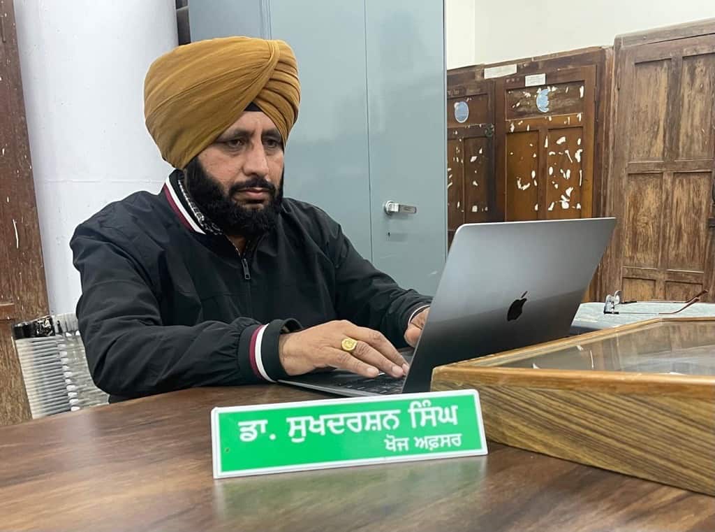 Dr. Sukhdarshan Singh, Research Officer, Bhasha Vibhag Punjab 
