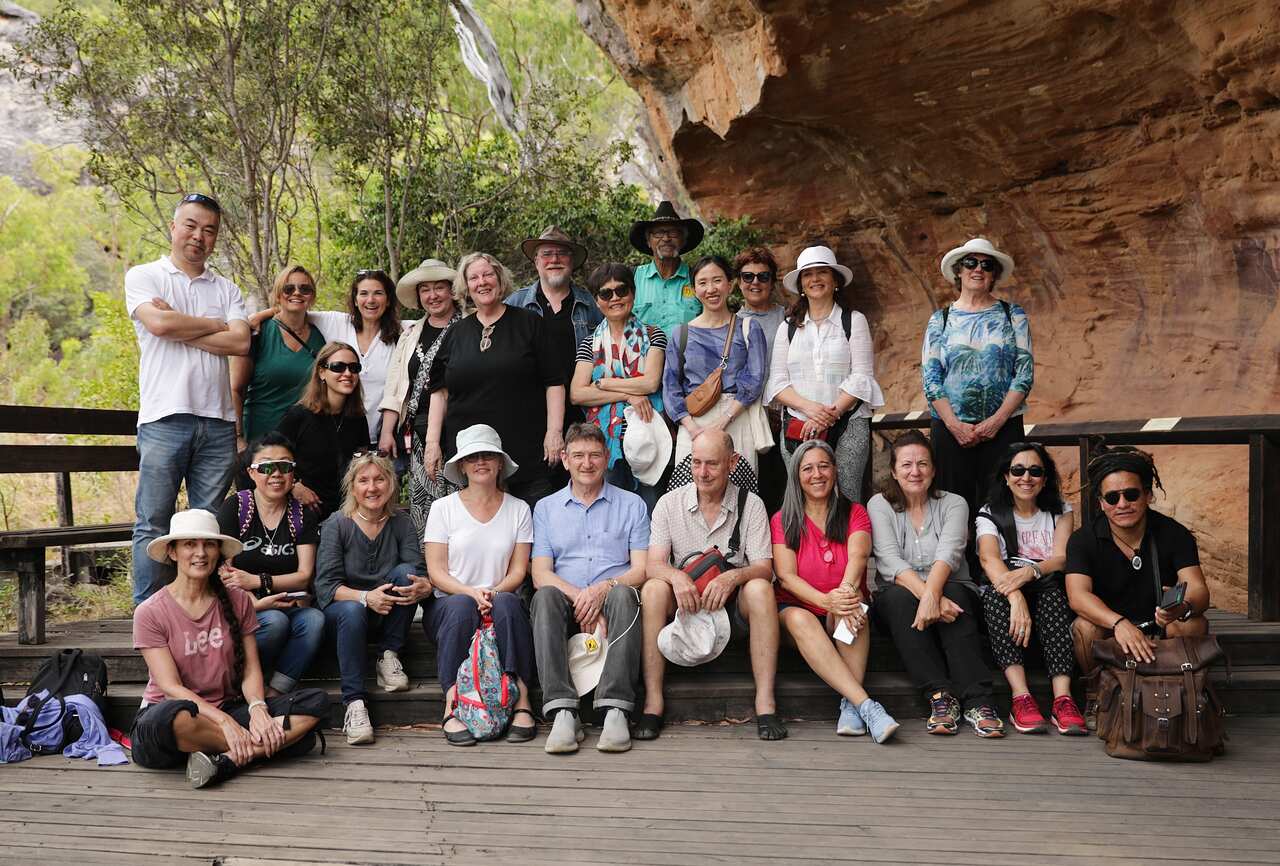 Mr. Chao Tiejun (back row, first from left) and watercolorists from all over the world