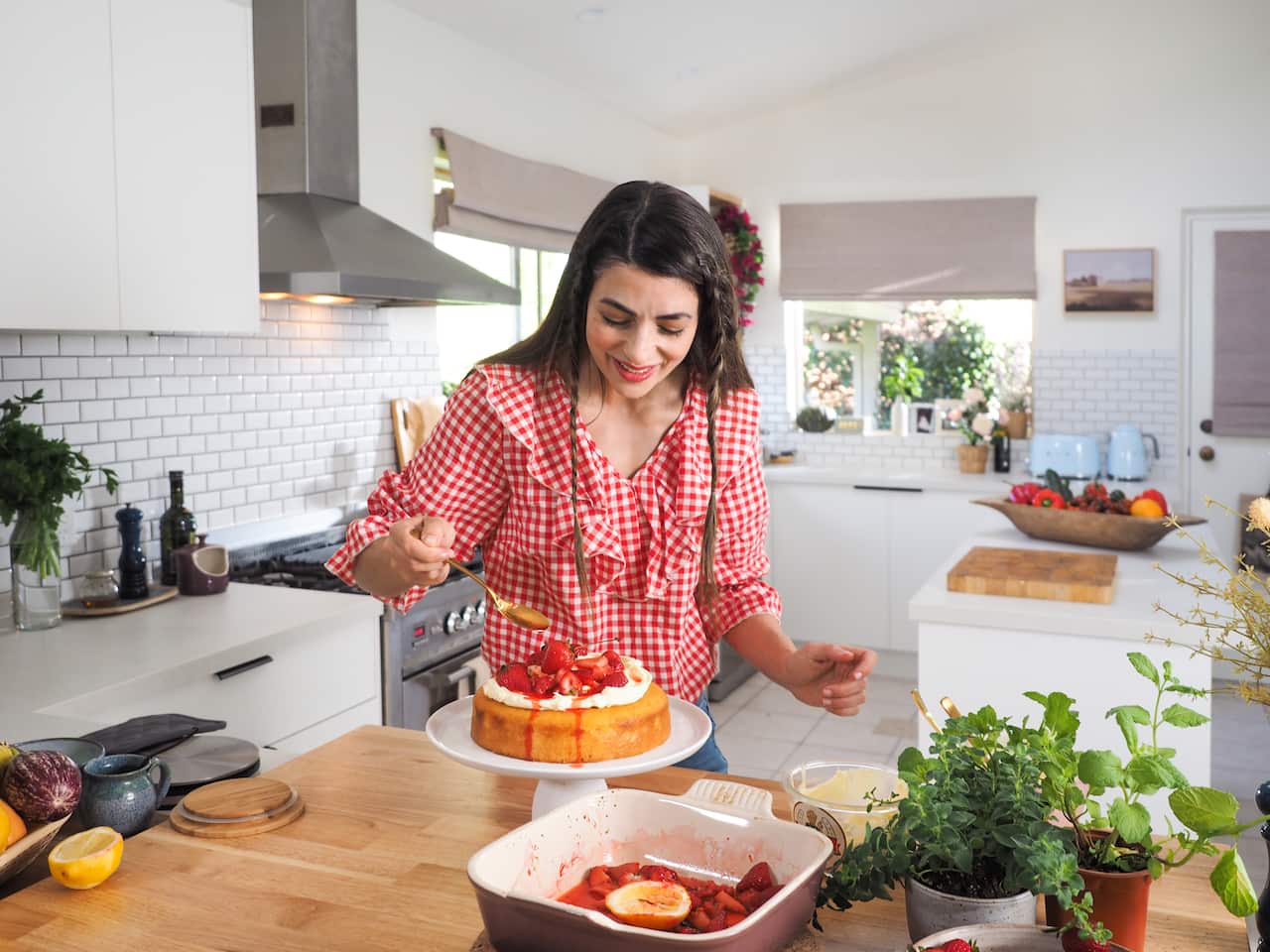 Silvia Colloca in S2 of Cook Like an Italian