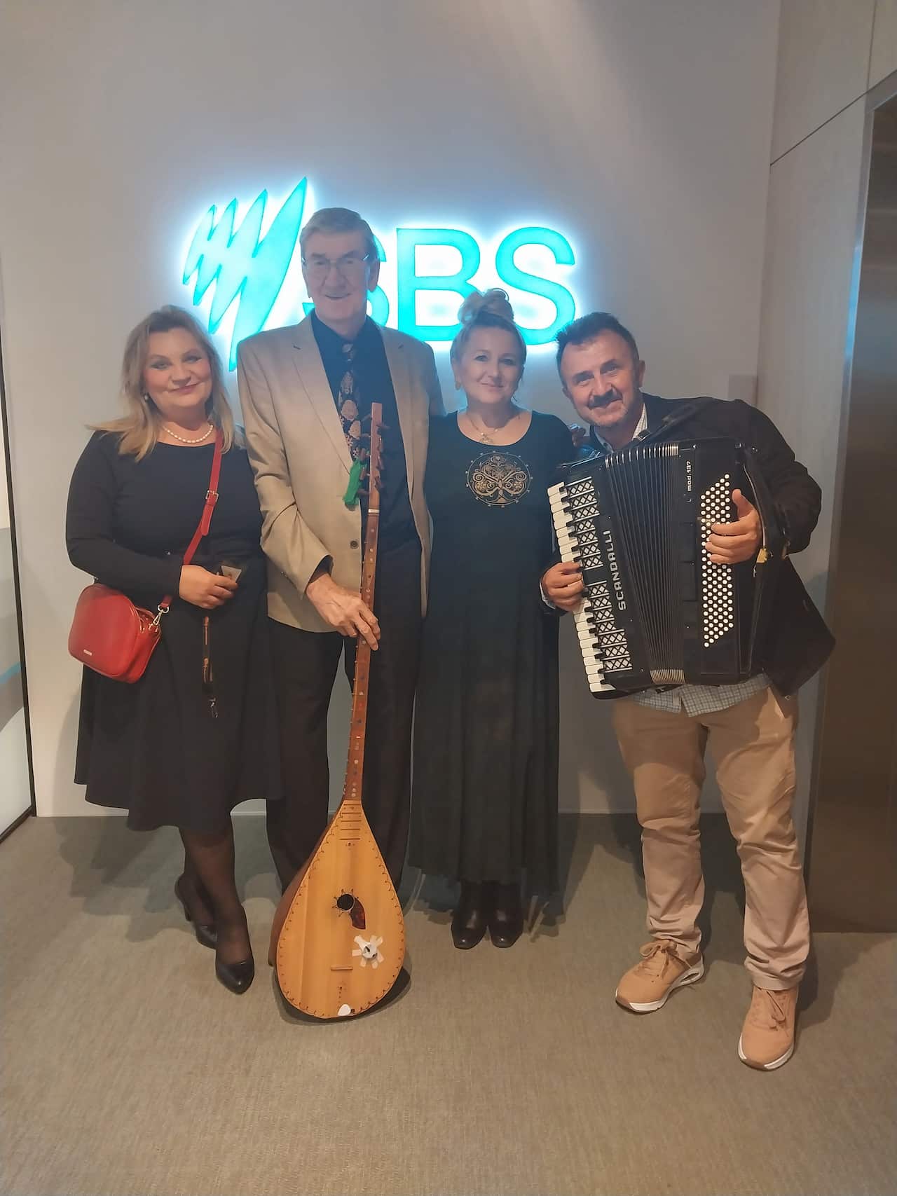 SBS Bosnian i Sevdah ansamble.jpg