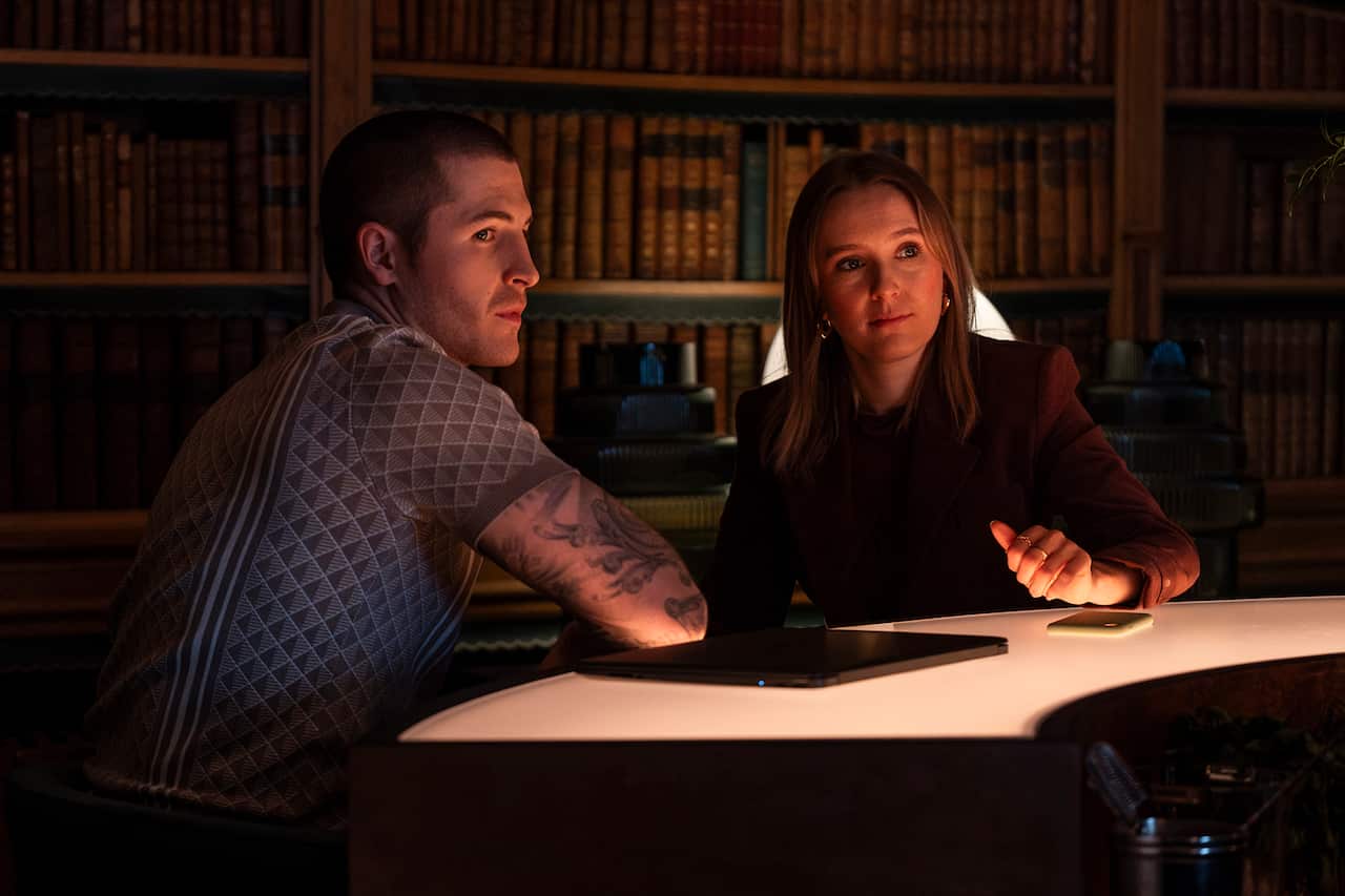 code_of_silence_episode4_03 copy.jpg