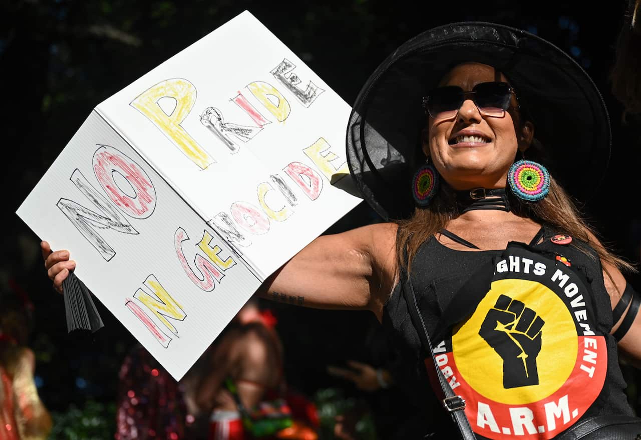 SYDNEY GAY AND LESBIAN MARDI GRAS PARADE