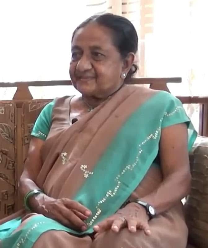 SBS Sinhala Visharada Chandra Ranatunga.jpg