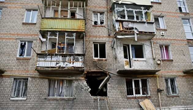 Russian troops have opened fire on two communities in the Dnipropetrovsk region’s Nikopol district..jpg