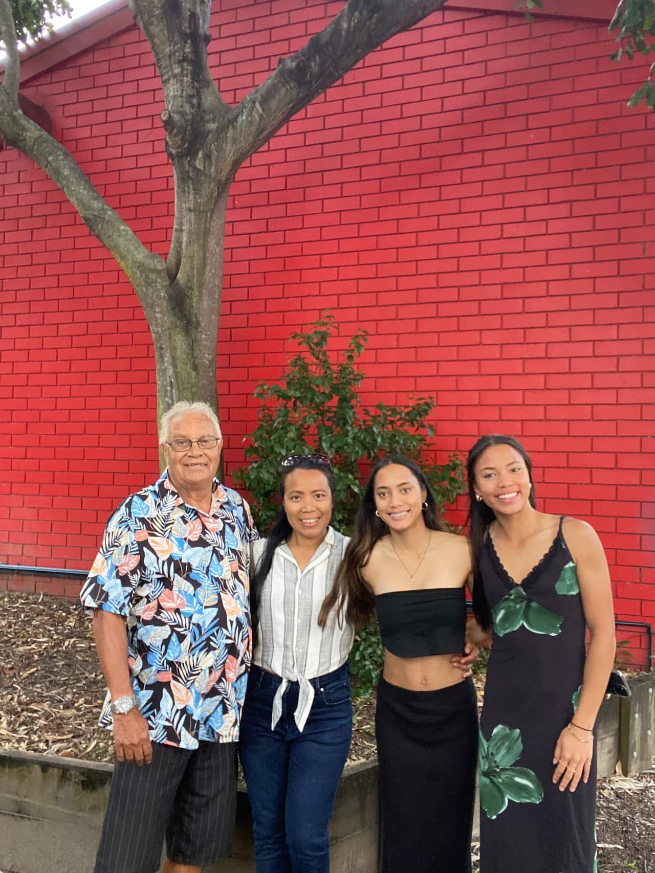 Thewbelle and family.jpeg