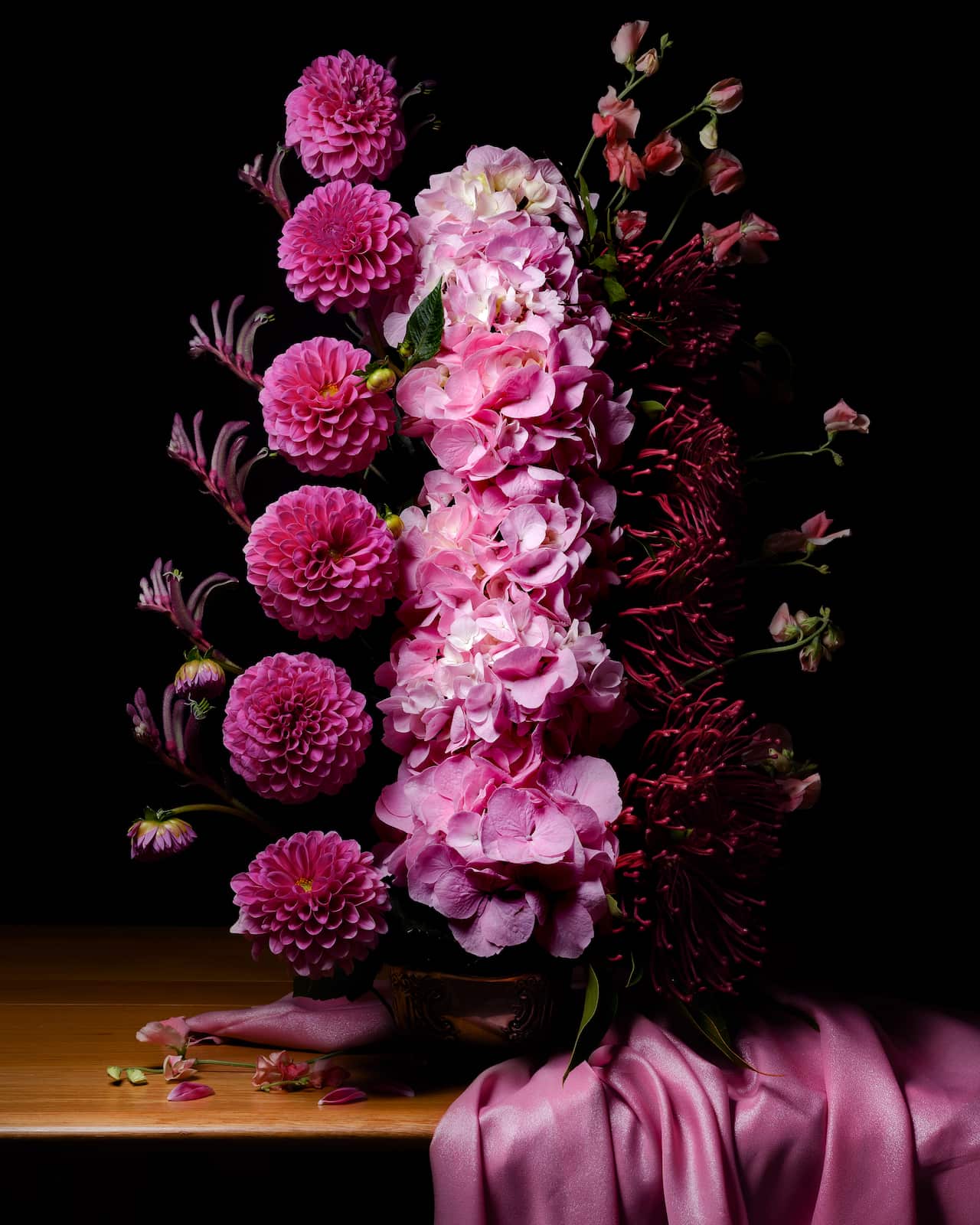 งานชิ้นใหม่ของบอล