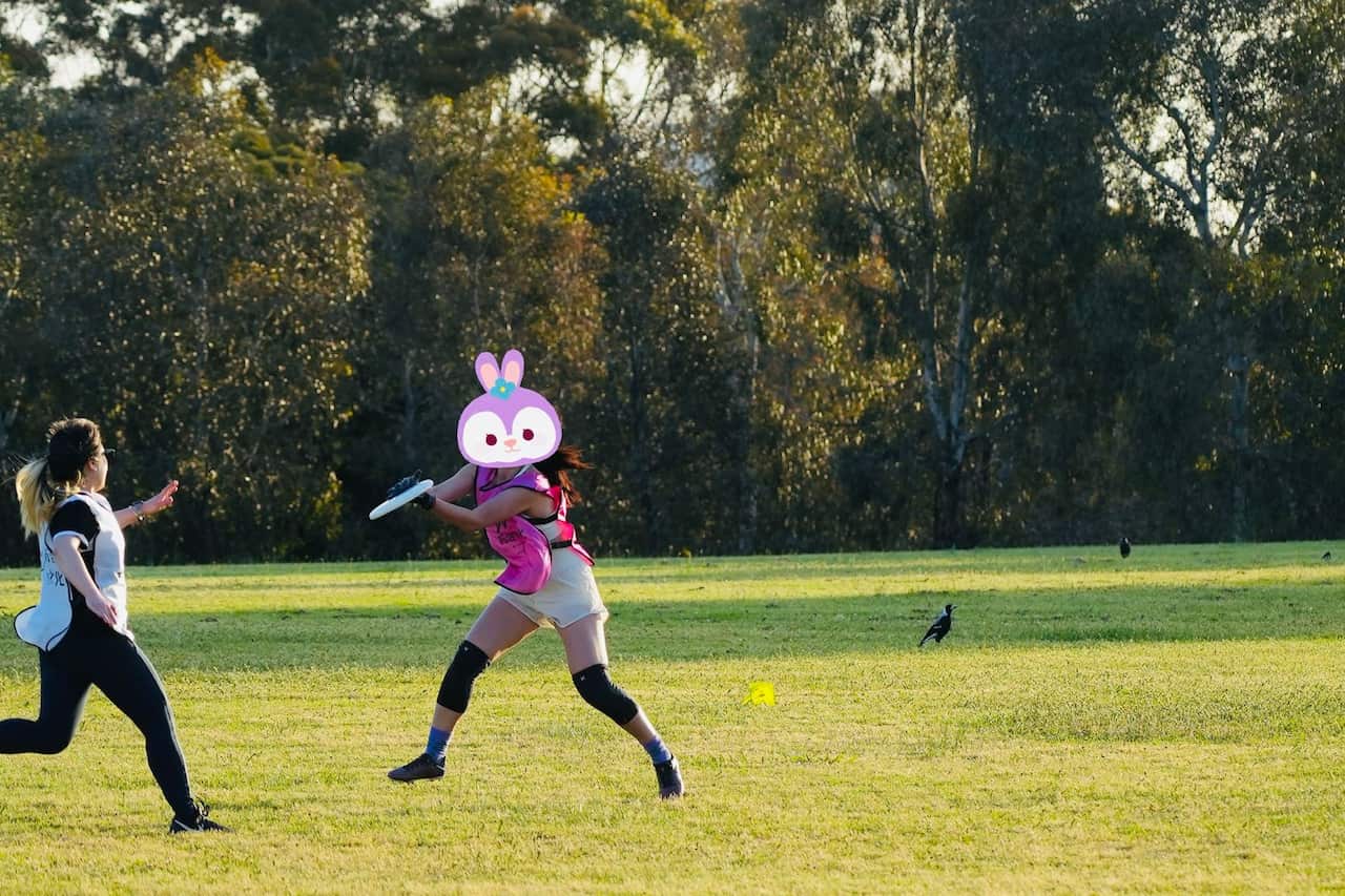 HBR Frisbee Club (10).png